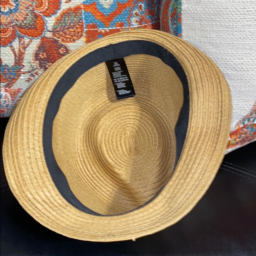 Hat - Picture 5 of 8
